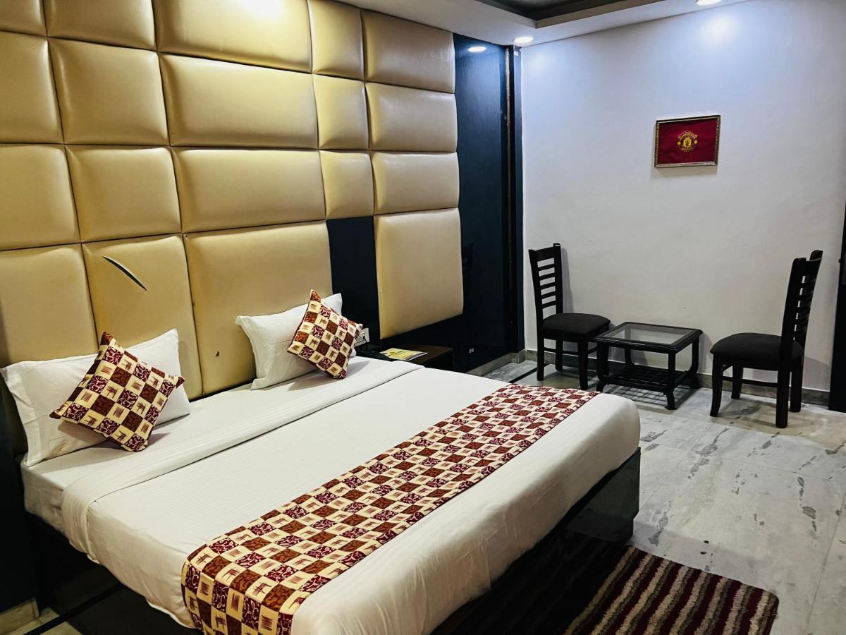 Hotel Krone A Family Hotel Near Igi Airport Delhi Neu-Delhi Exterior foto